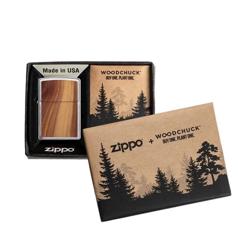 Zippo Chrom gebürstet Woodchuck Zedernholz Emblem