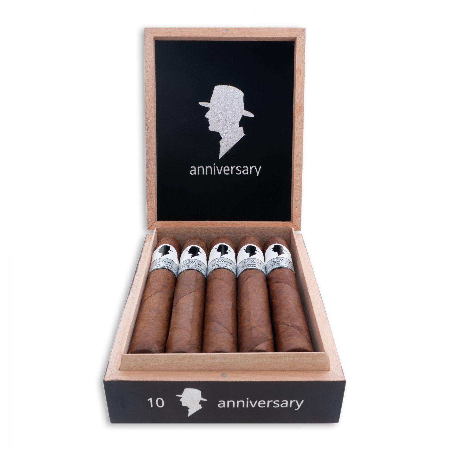 HC06-586_0 Gilbert de Montsalvat »Anniversary« Toro